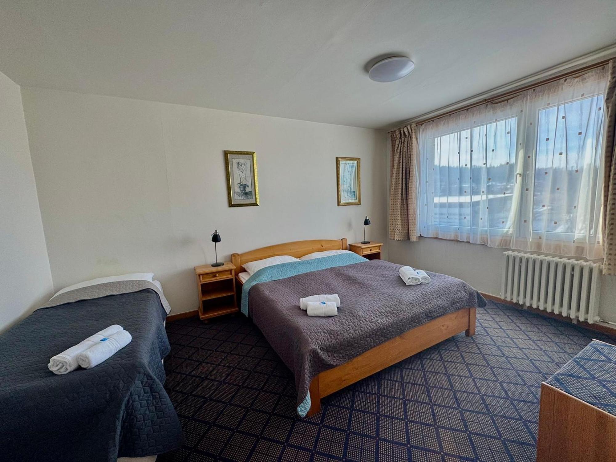 Patria Hotel Trutnov Esterno foto